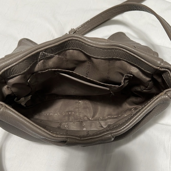 Marc Jacobs Taupe Crossbody Bag - Picture 9 of 11
